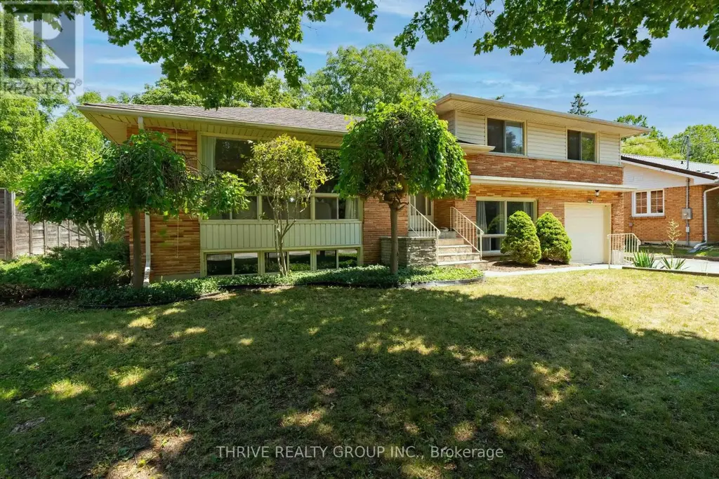 85 Bloomfield Drive, London North (North J)