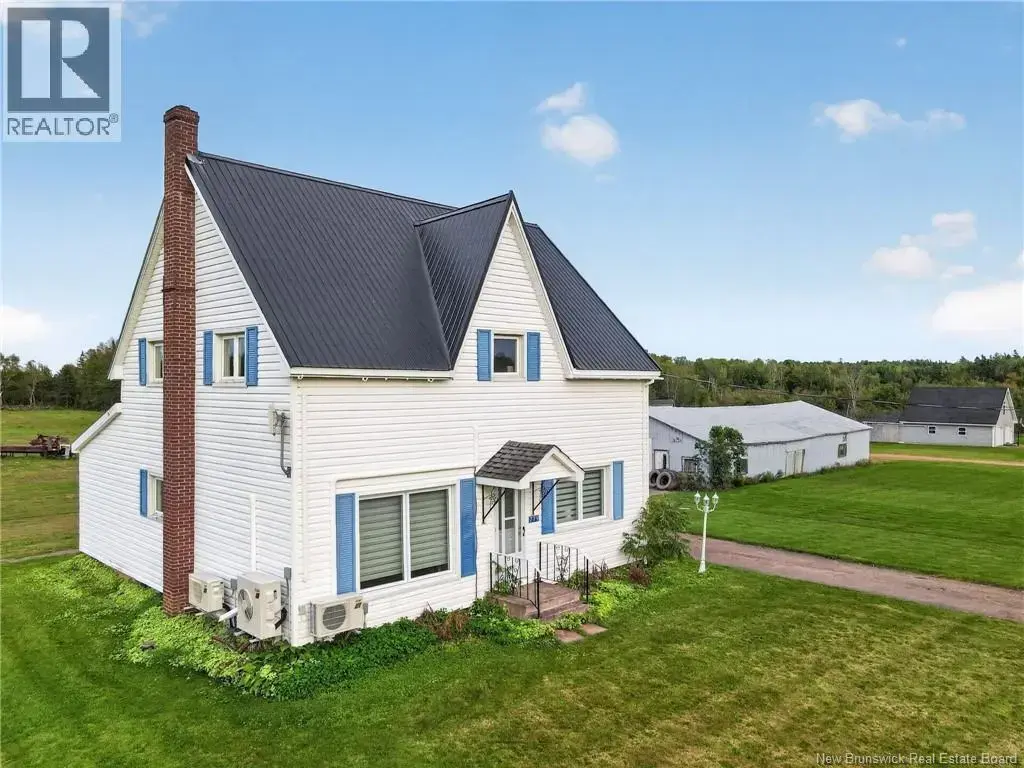 779 Haut-saint-antoine, Haut-Saint-Antoine