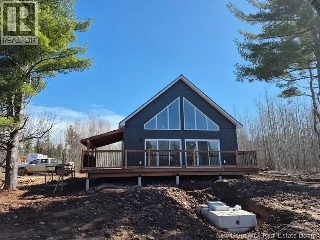 15 Hazel, New Canaan