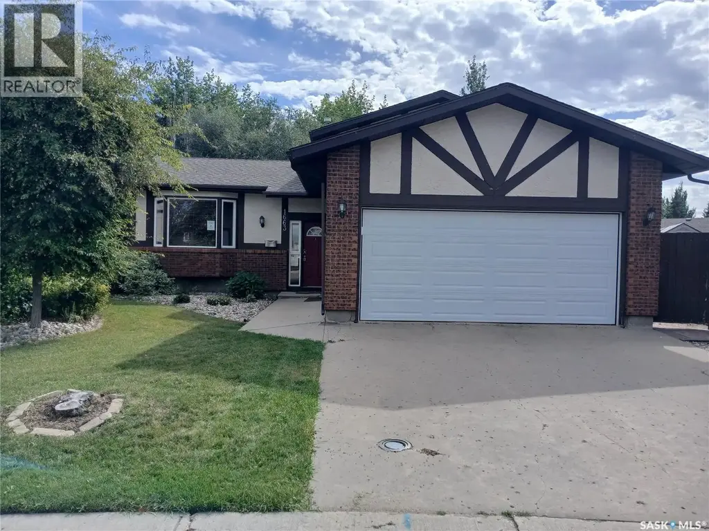 1663 Shattuck Bay N, Regina