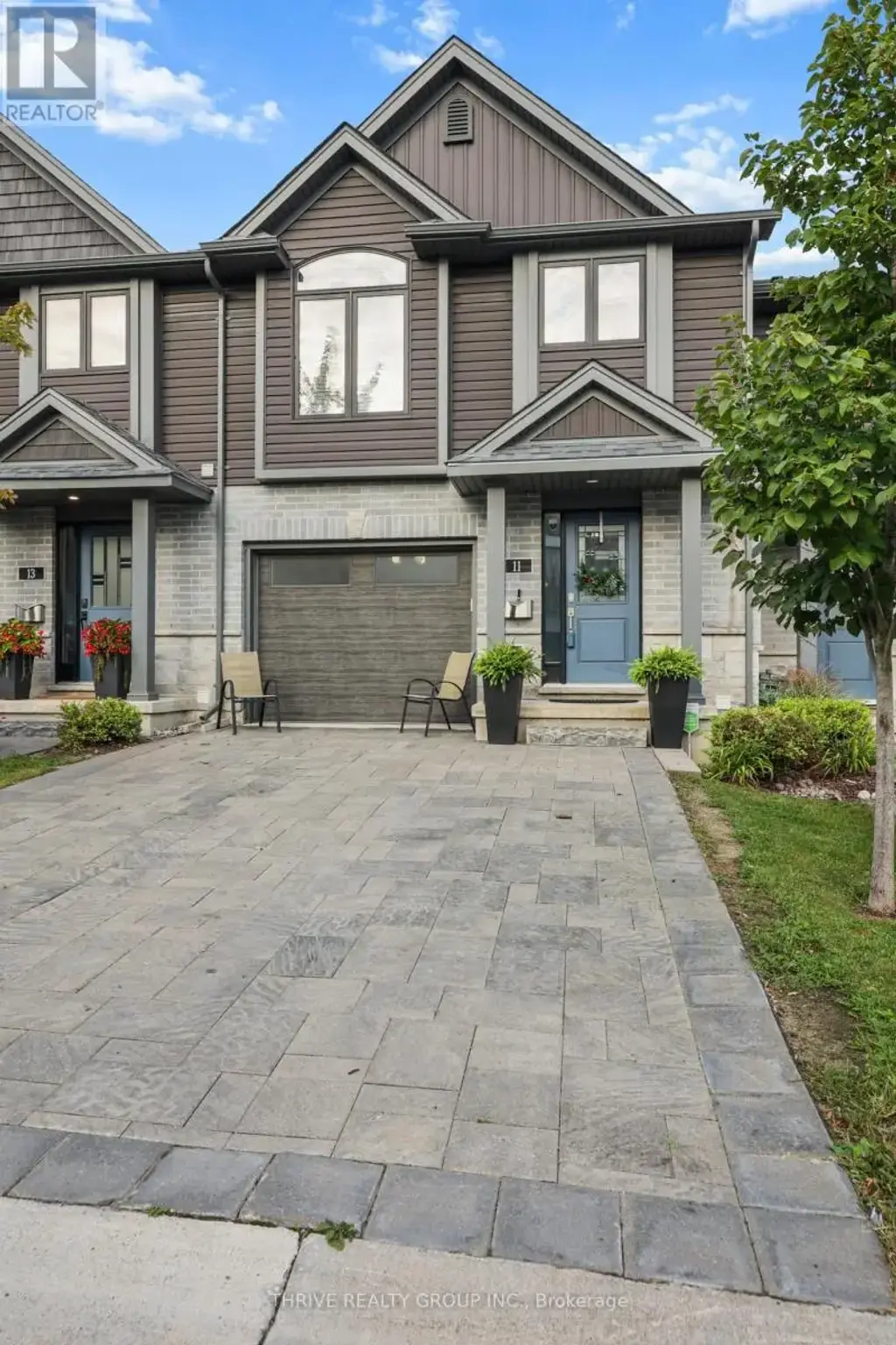 11 - 1110 Meadowlark Ridge, London South (South U)