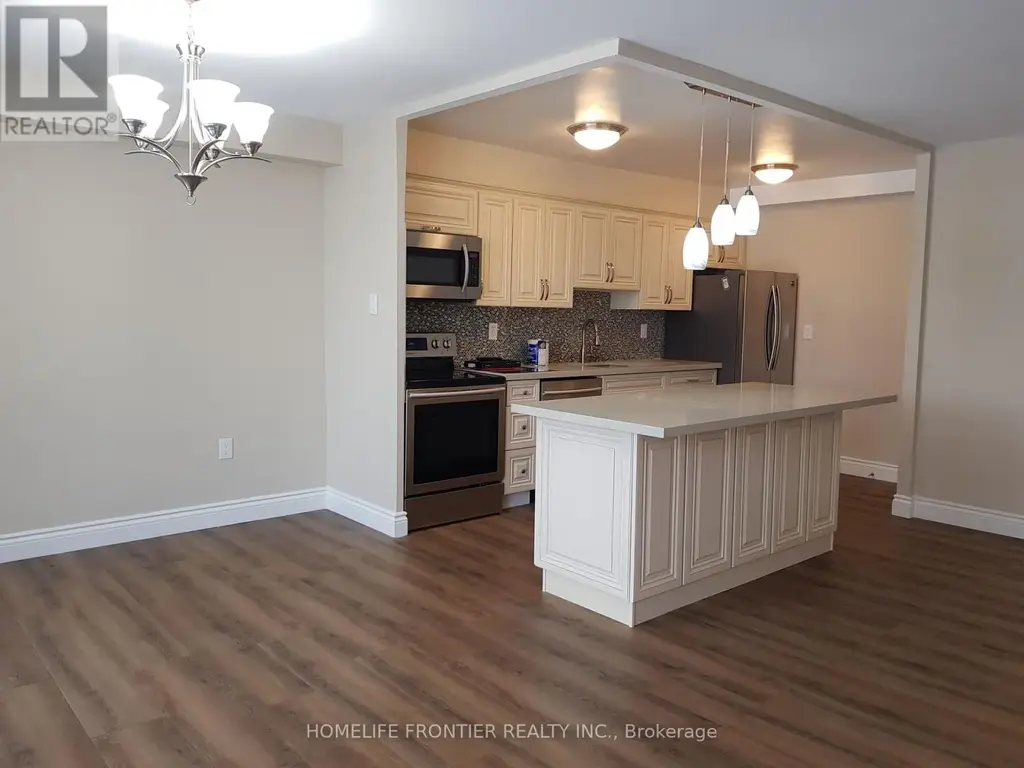 914 - 177 Linus Road, Toronto (Don Valley Village)