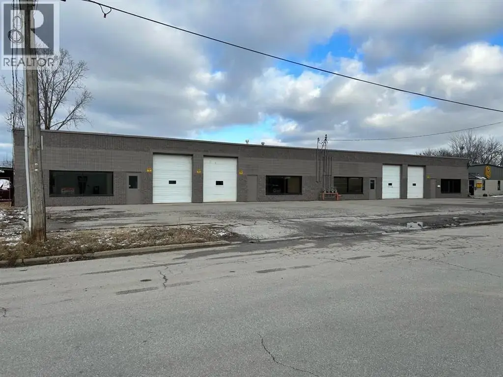 264 Tecumseh Street, Sarnia