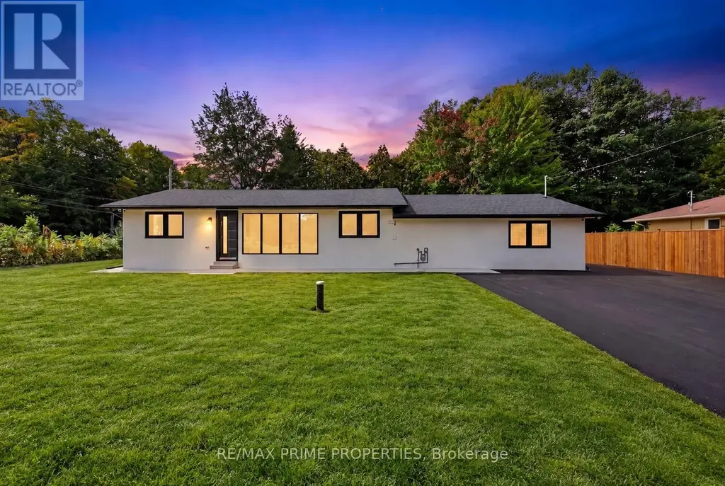 6 Maple Avenue, Georgina (Sutton & Jackson's Point)
