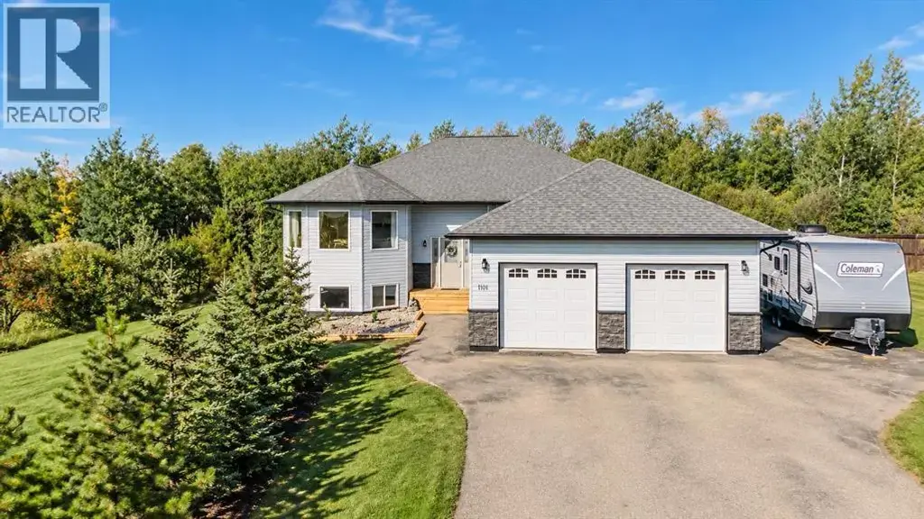 1101 Redlow Drive, Beaverlodge