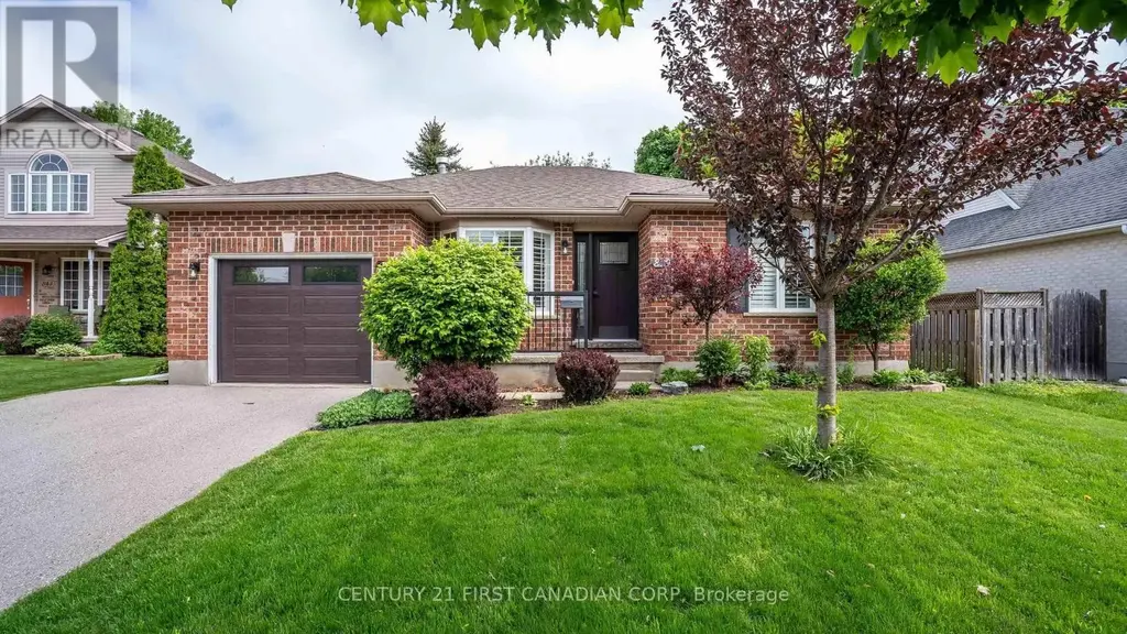 839 Guildwood Boulevard, London North (North M)