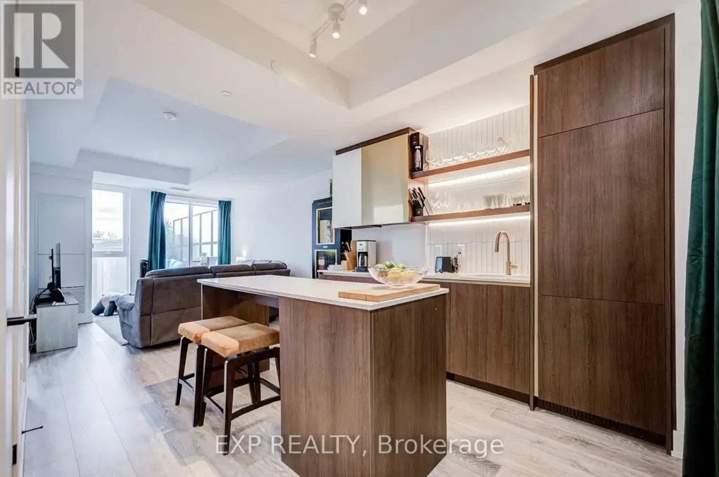 211 - 1285 Queen Street E, Toronto (Greenwood-Coxwell)