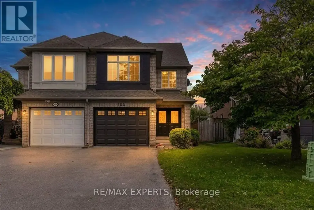 104 Echo Ridge Crescent, Vaughan (Sonoma Heights)