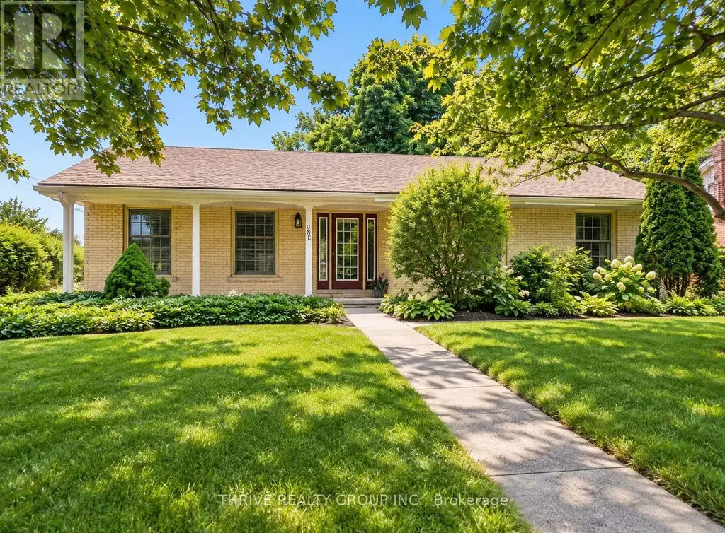 Upper - 1 Sutton Place, London North (North O)
