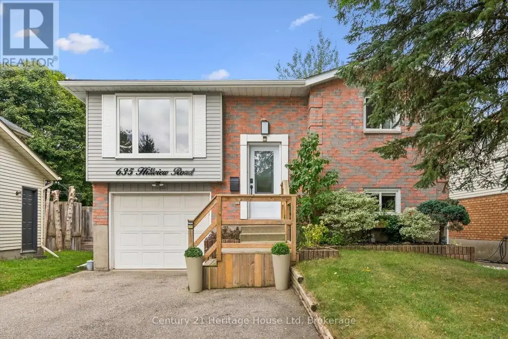 635 Hillview Road, Cambridge