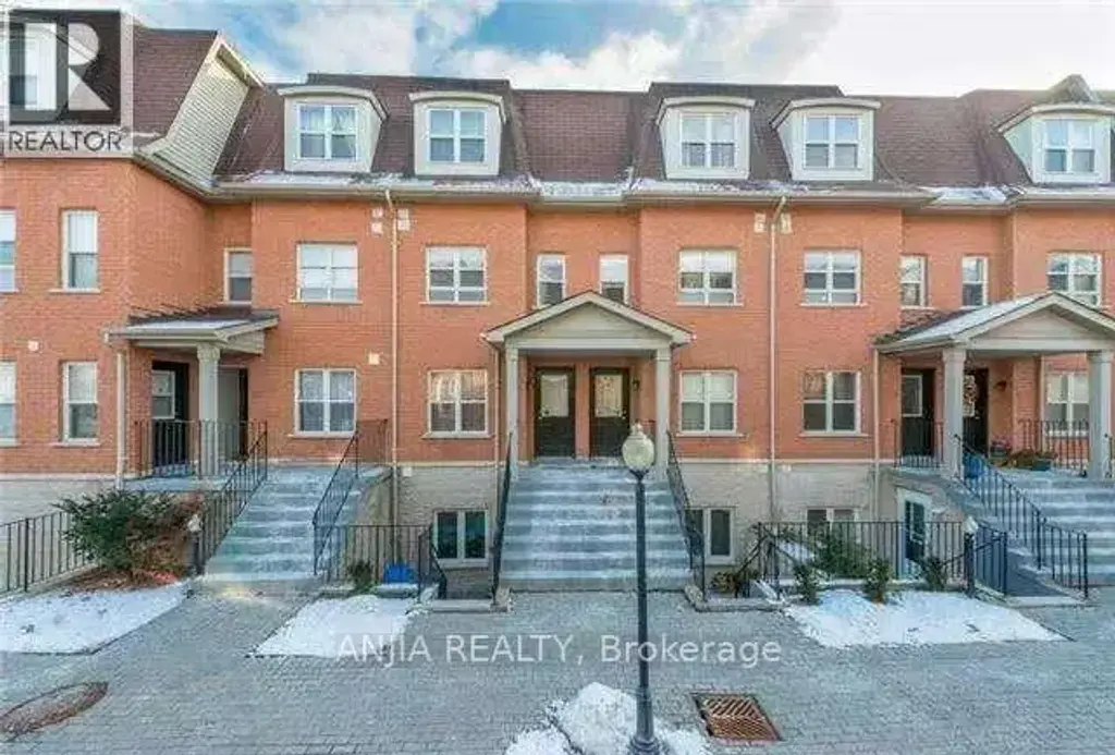 40 - 901 Kennedy Road, Toronto (Ionview)