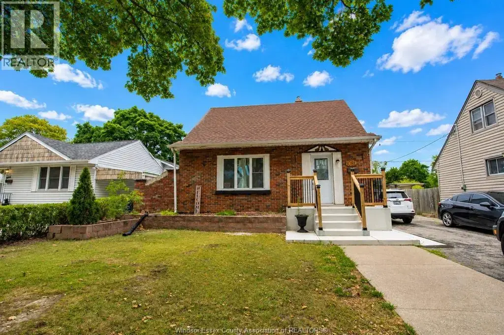 1081 Rankin Avenue, Windsor