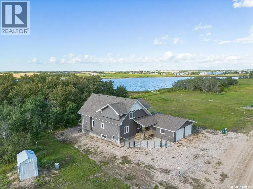 1&2 Pelican Lane, Humboldt Lake