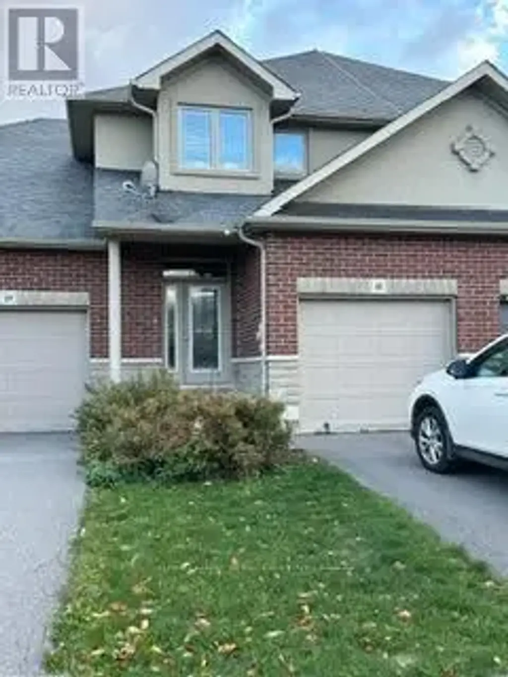 48 Hanover Court, Belleville (Thurlow Ward)