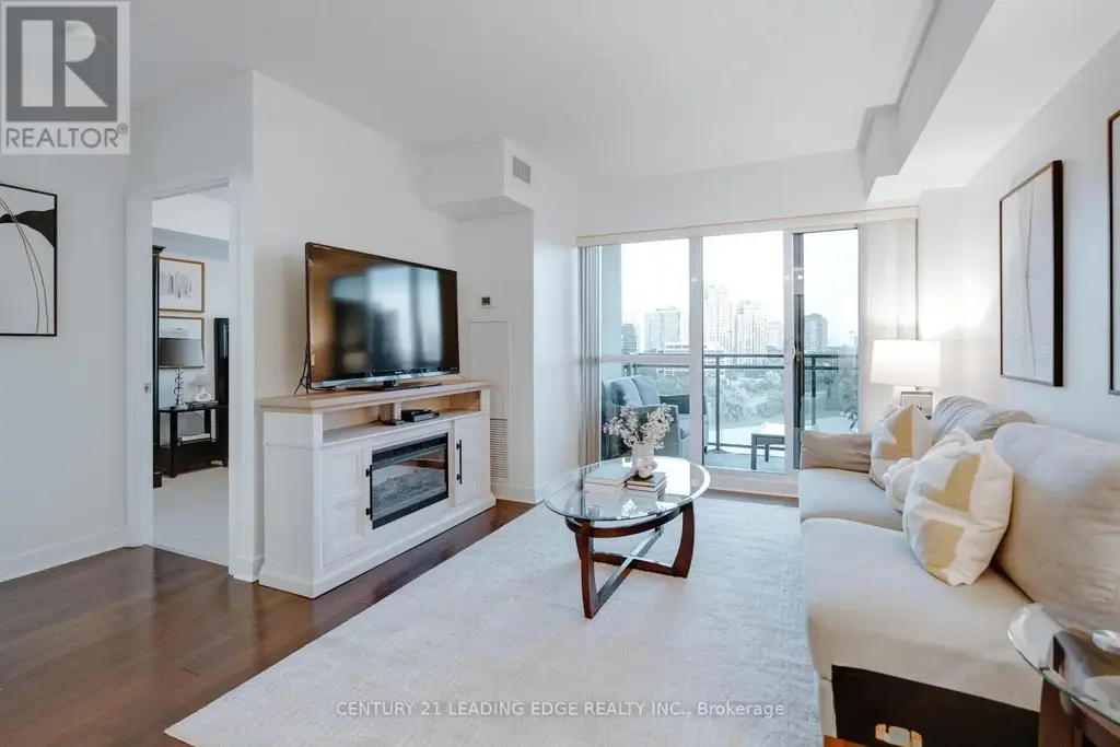 820 - 120 Dallimore Circle, Toronto (Banbury-Don Mills)