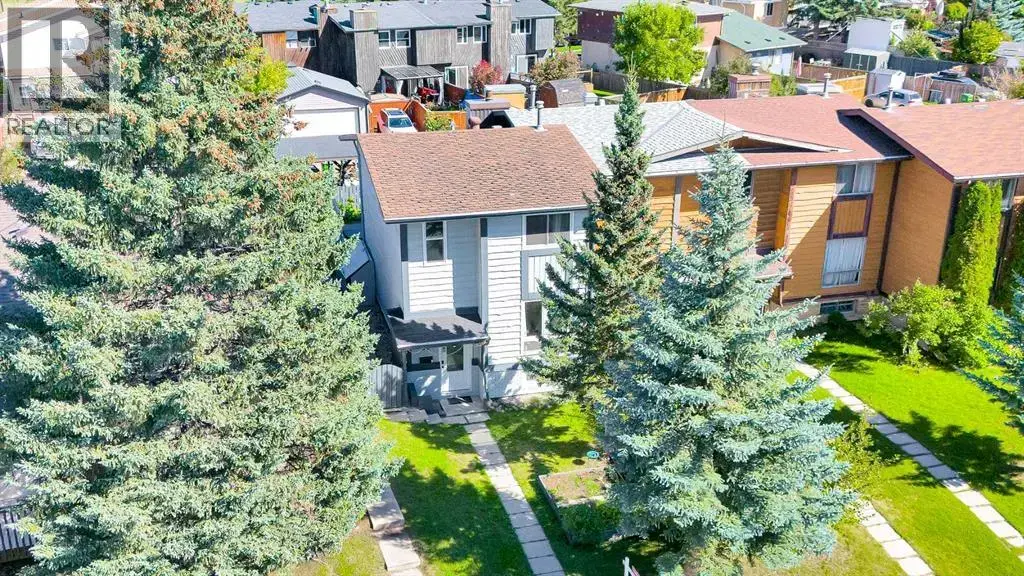 84a Cedarwood Hill Sw, Calgary