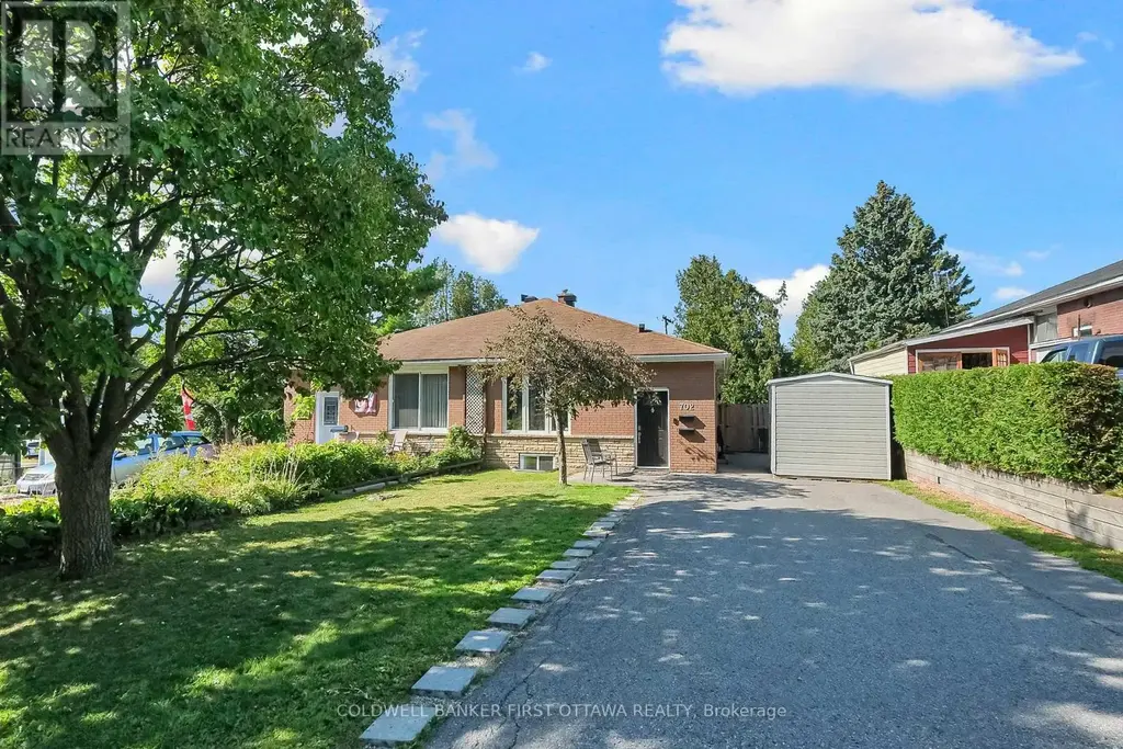 702 Crystal Street, Ottawa