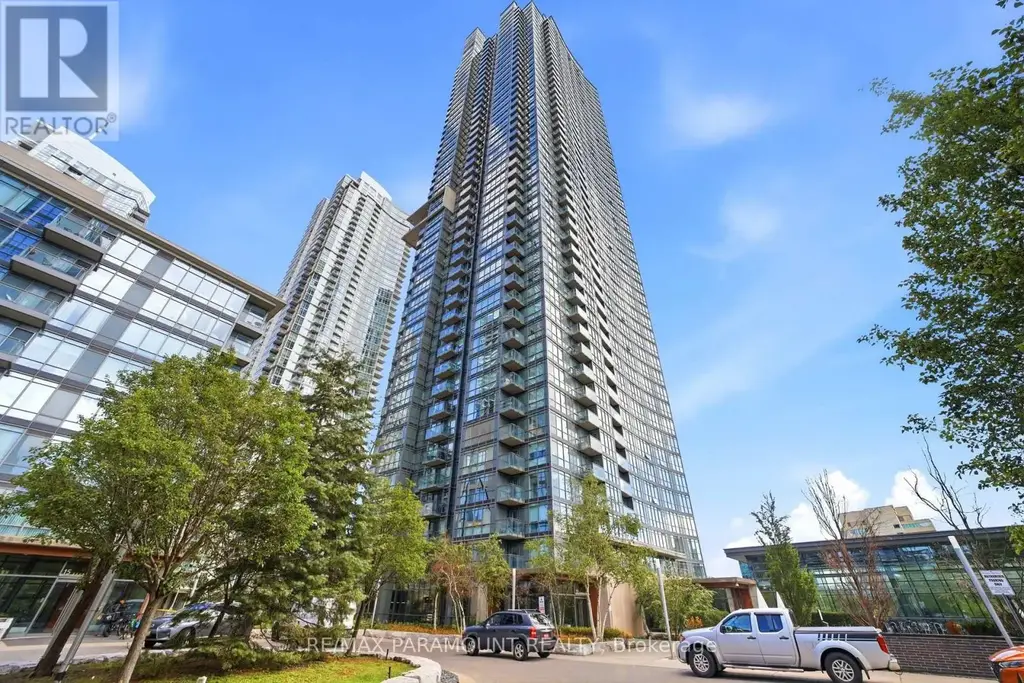 215 - 11 Brunel Court, Toronto (Waterfront Communities)