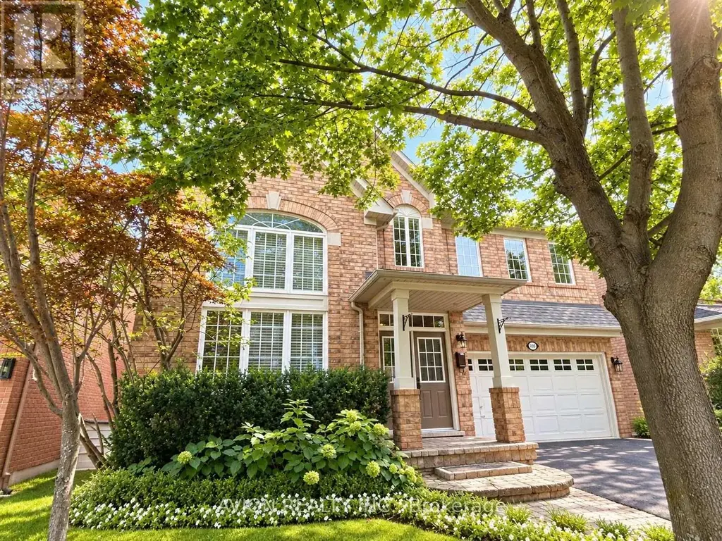 1392 Pinecliff Road, Oakville (WT West Oak Trails)