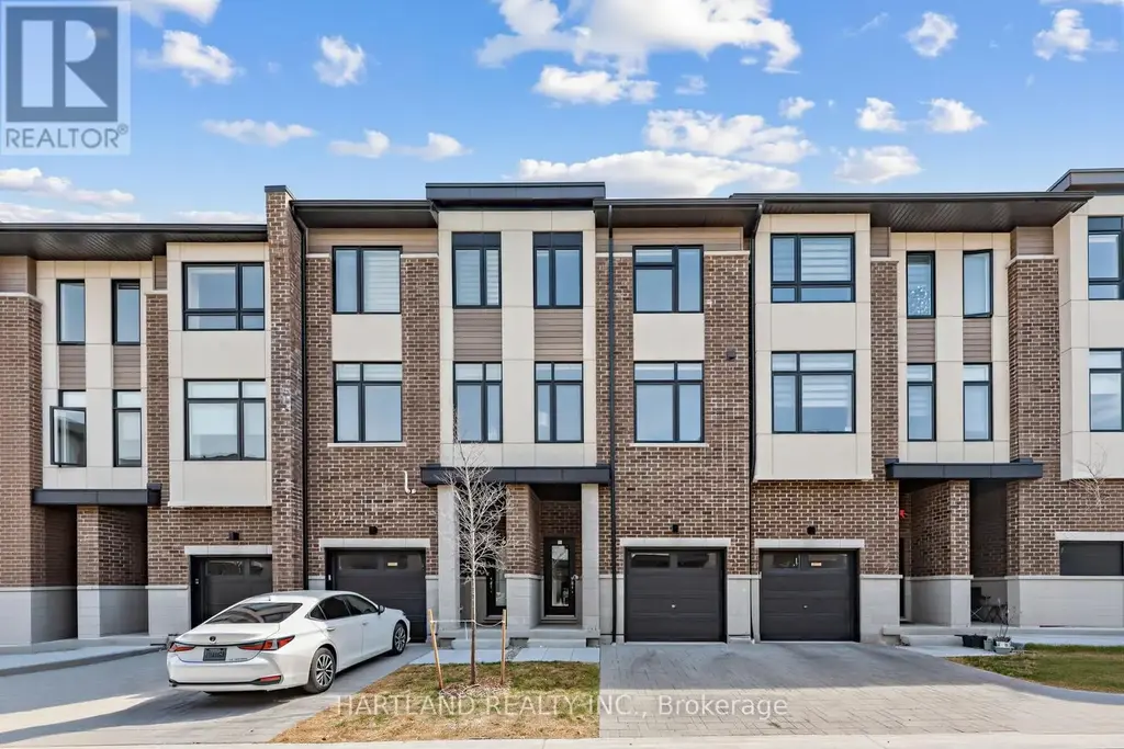 407 - 1695 Dersan Street, Pickering (Duffin Heights)