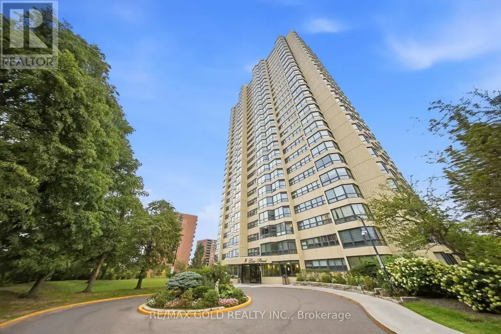 2701 - 8 Lisa Street, Brampton (Queen Street Corridor)