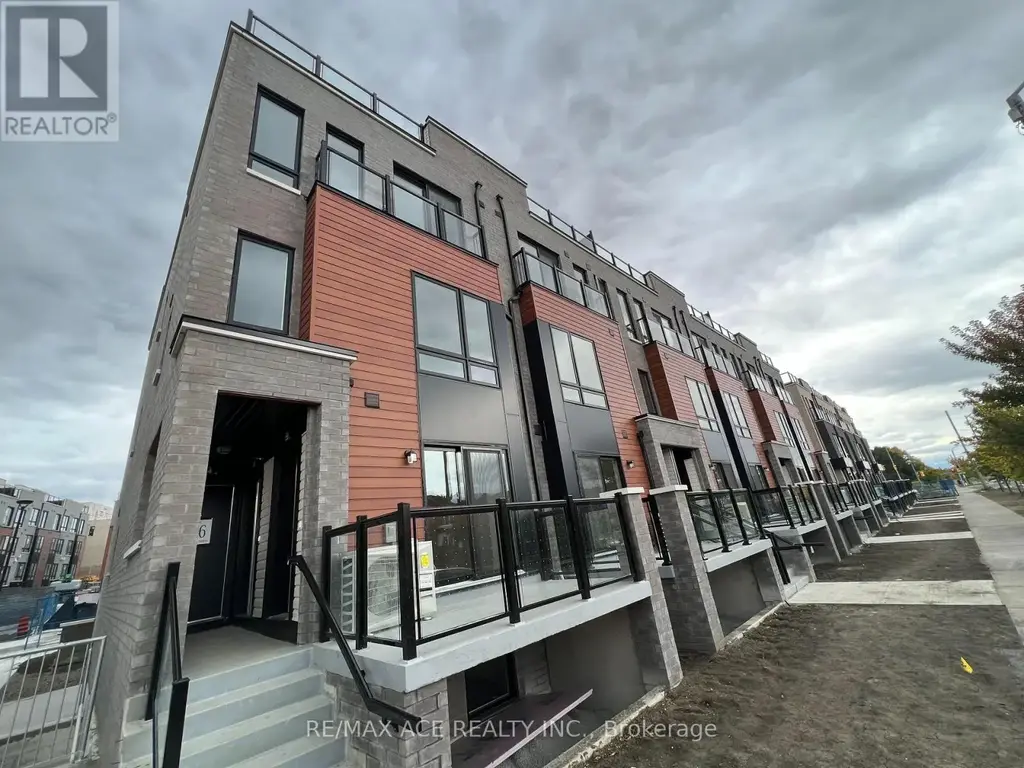 23 - 245 Mclevin Avenue, Toronto (Malvern)