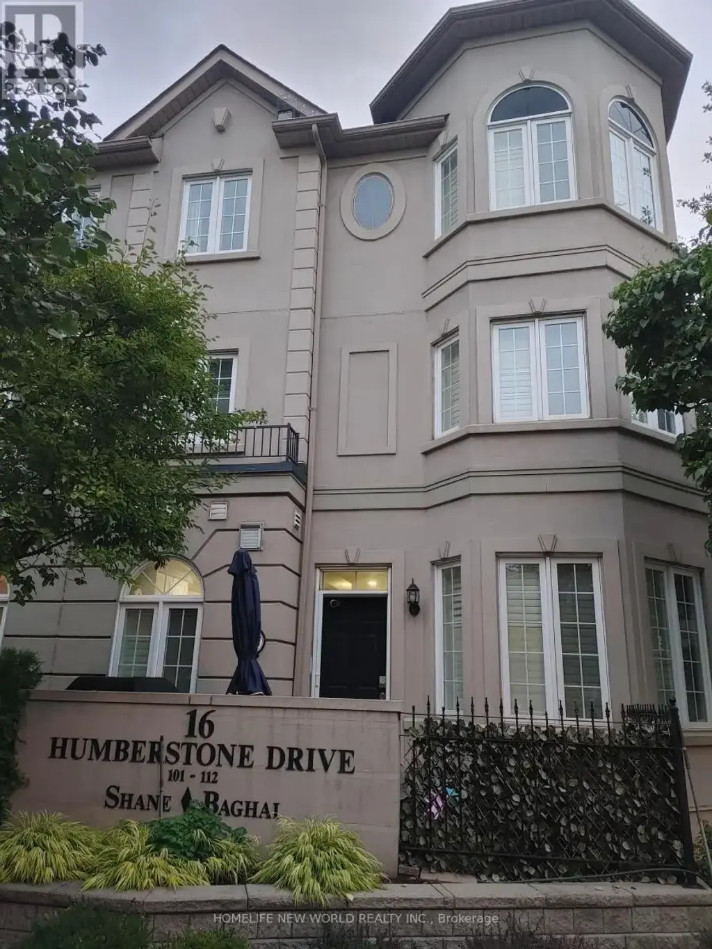 102 - 16 Humberstone Drive, Toronto (Willowdale East)