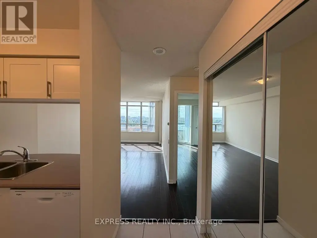 1202 - 8 Hillcrest Avenue, Toronto (Willowdale East)