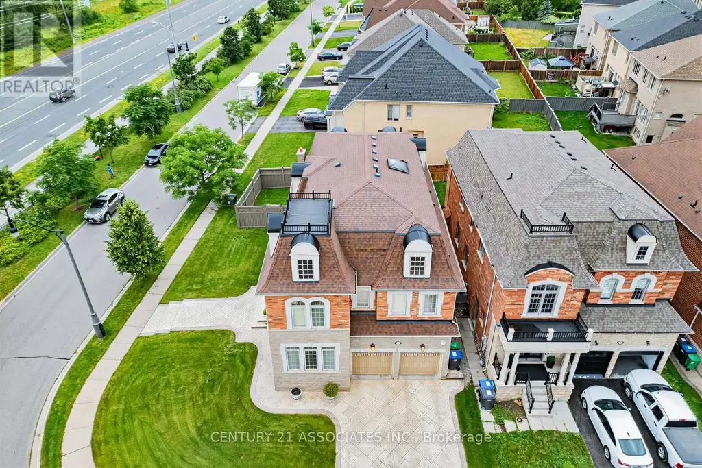 29 Black Diamond Crescent, Brampton (Credit Valley)