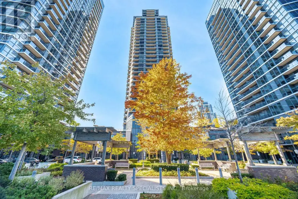 901 - 5 Valhalla Inn Road, Toronto (Islington-City Centre West)