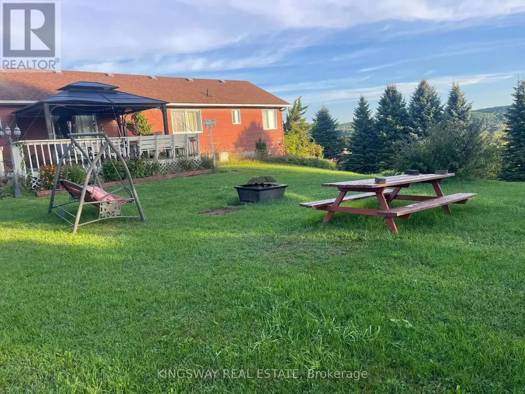 30 Mountainview Road, Mulmur