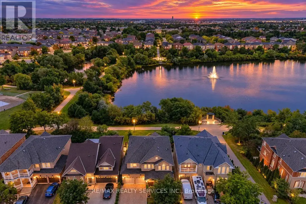 100 Southlake Boulevard, Brampton (Madoc)