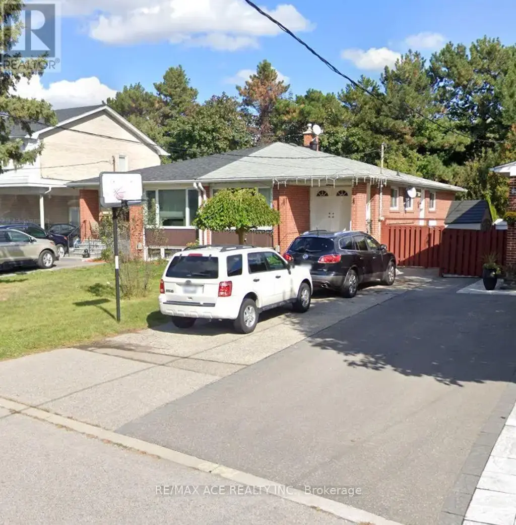 92 Baltray Crescent, Toronto (Parkwoods-Donalda)
