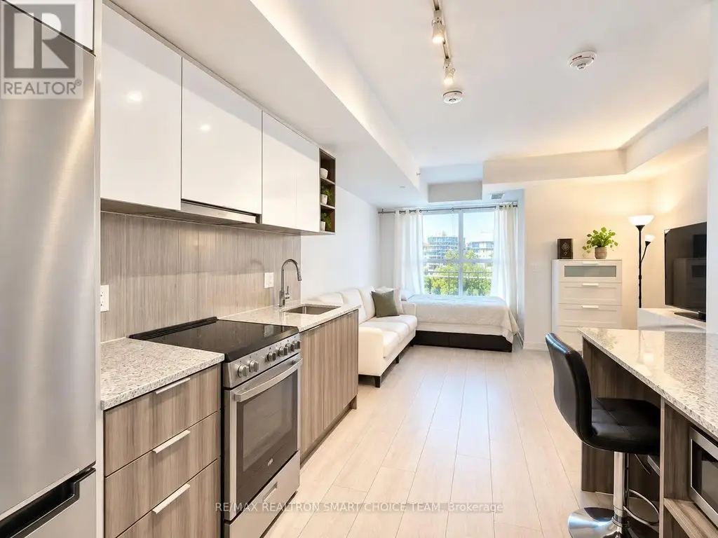 427 - 31 Tippett Road, Toronto (Clanton Park)