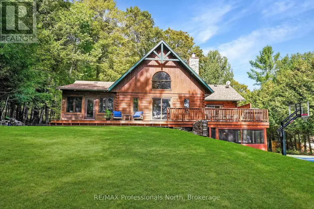 1025 Canfield Lane, Minden Hills (Minden)