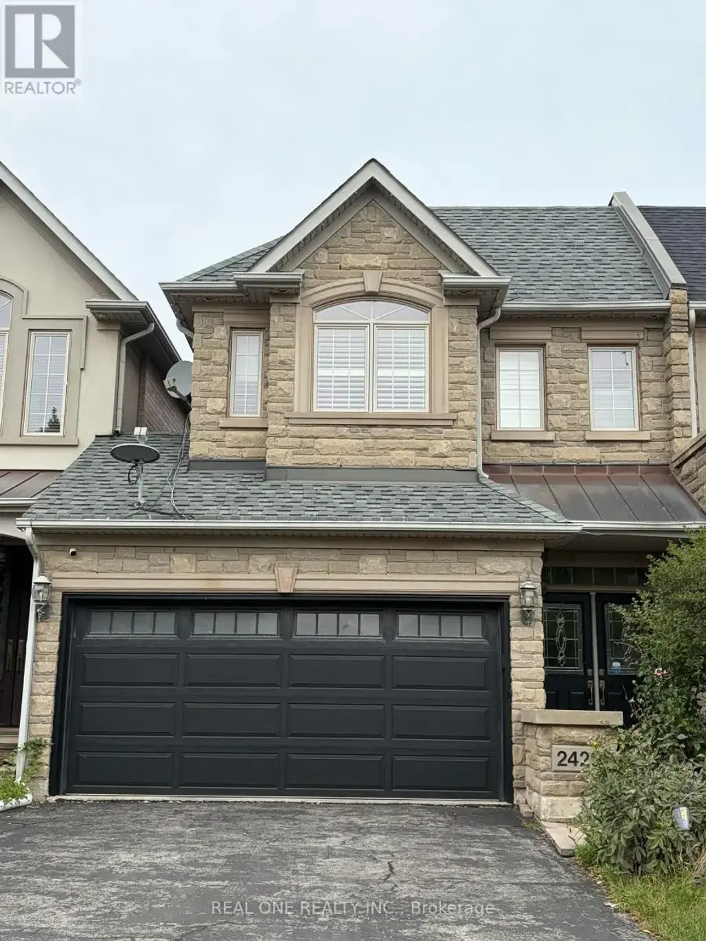 2429 Presquile Drive, Oakville (JC Joshua Creek)