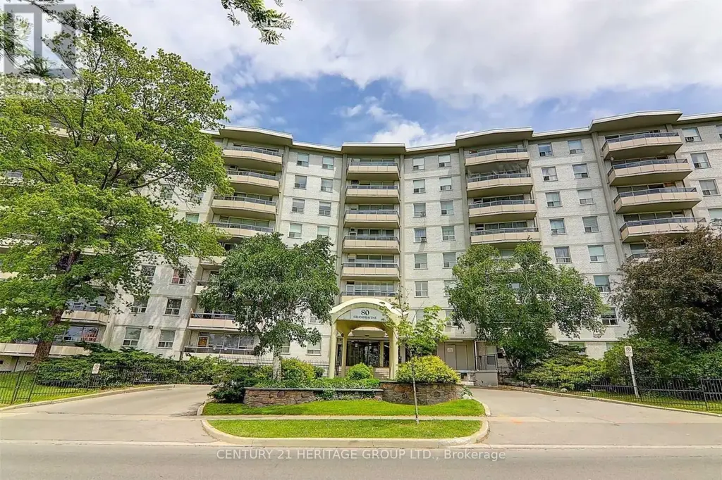 411 - 80 Grandravine Drive, Toronto (York University Heights)