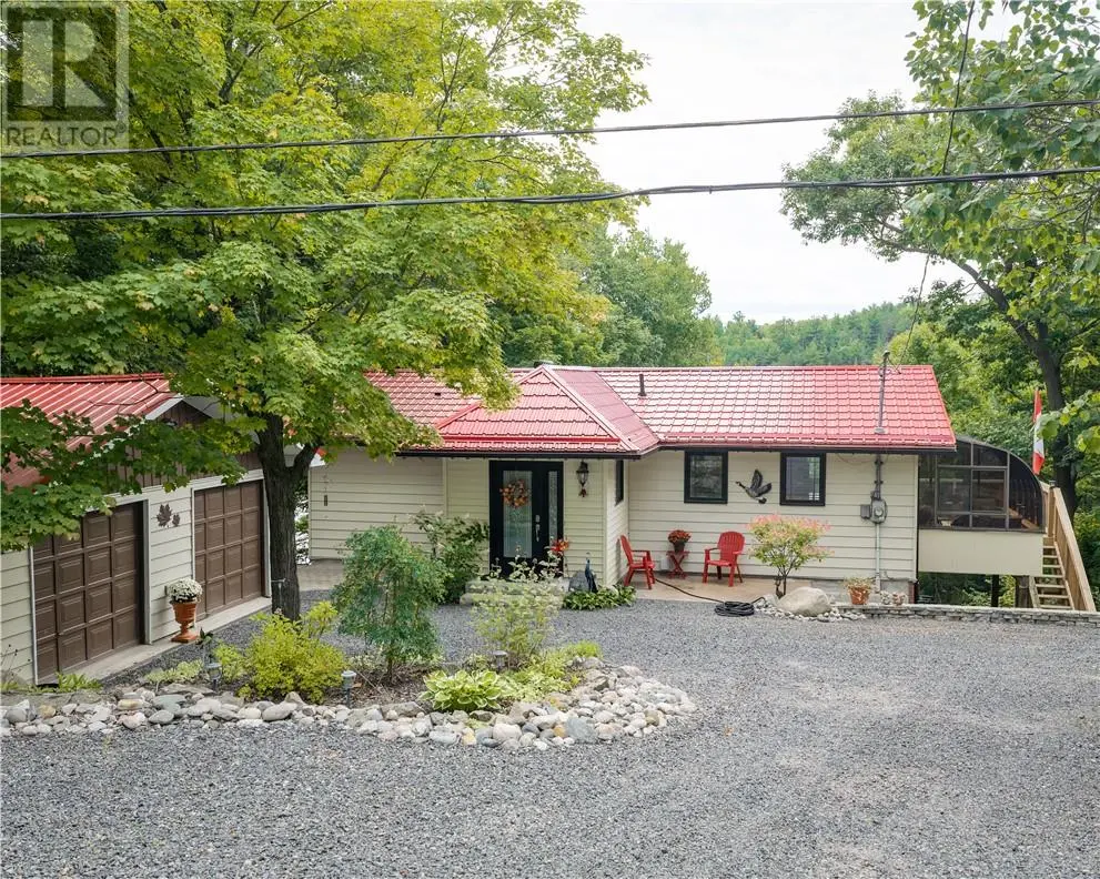 309 Clear Lake Drive, Espanola