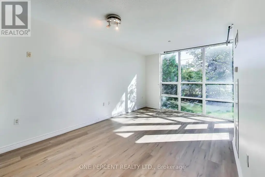 109 - 3840 Bathurst Street, Toronto (Clanton Park)