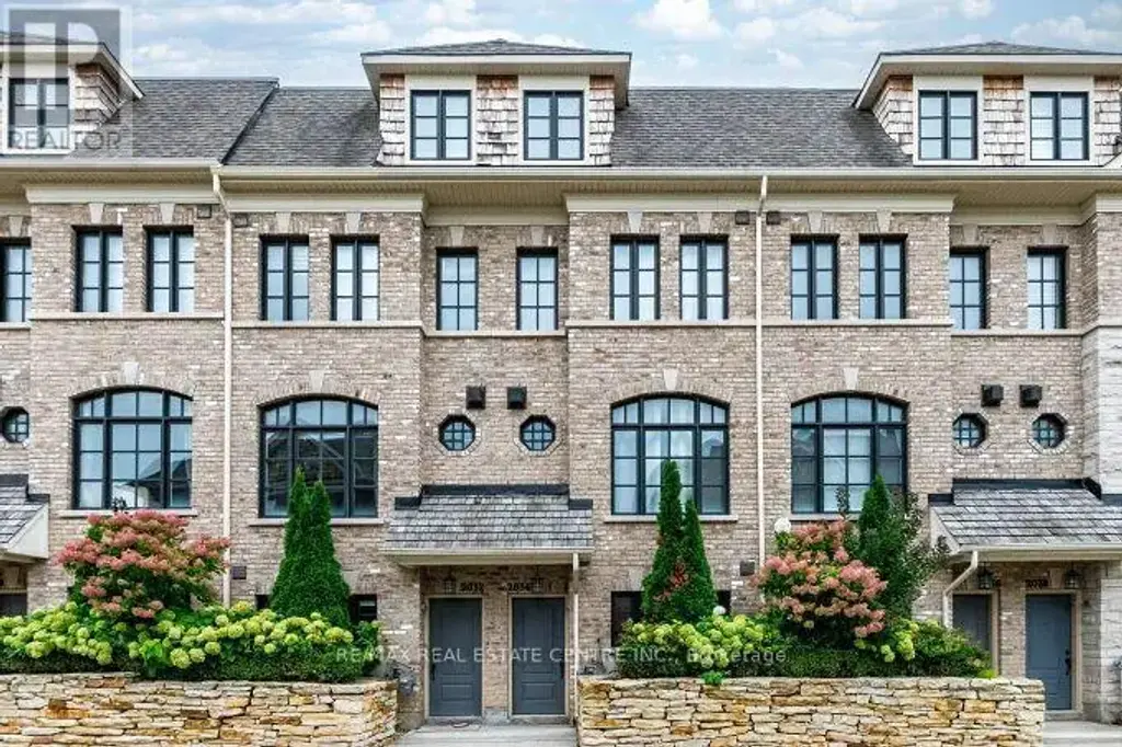 2034 Queensborough Gate, Mississauga (Erin Mills)