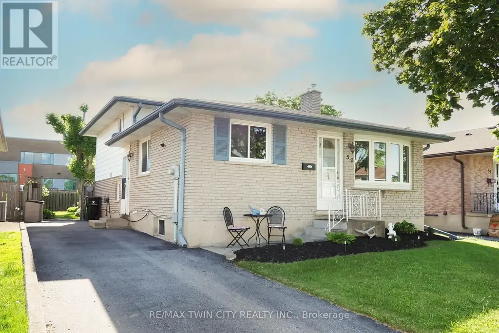 59 Bakersfield Drive, Cambridge