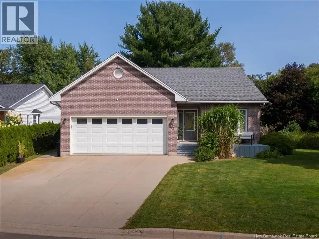 43 Ridgewell Place, Fredericton