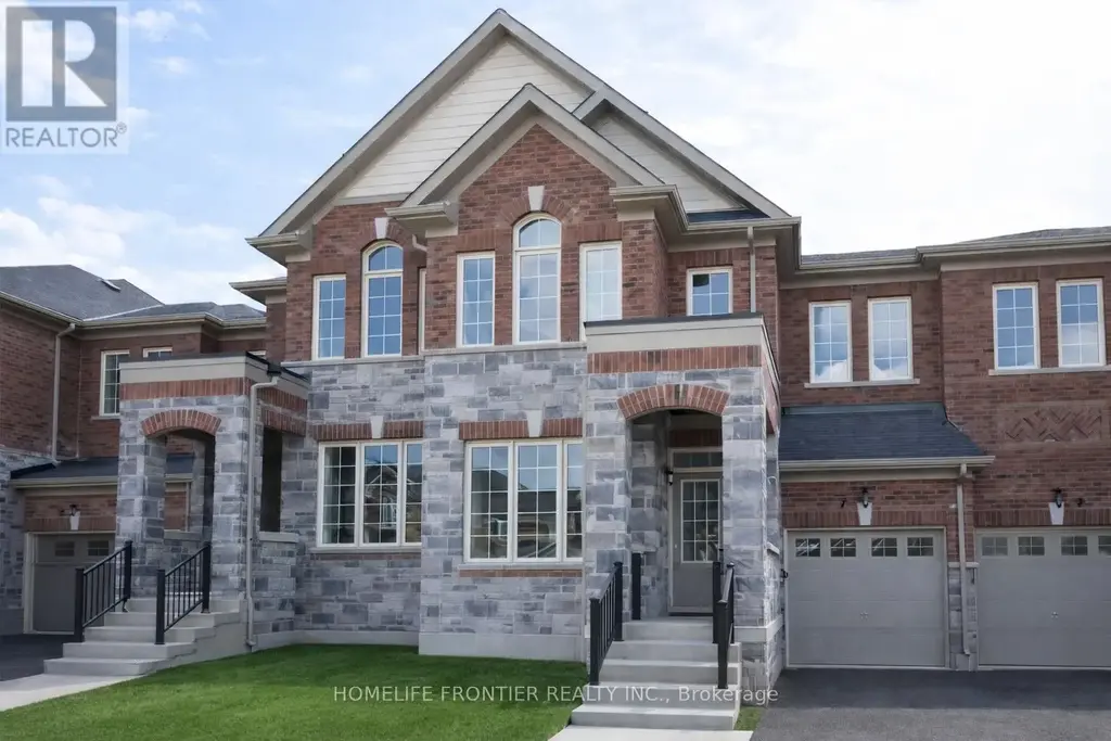 7 Frederick Pearson Street, East Gwillimbury (Queensville)