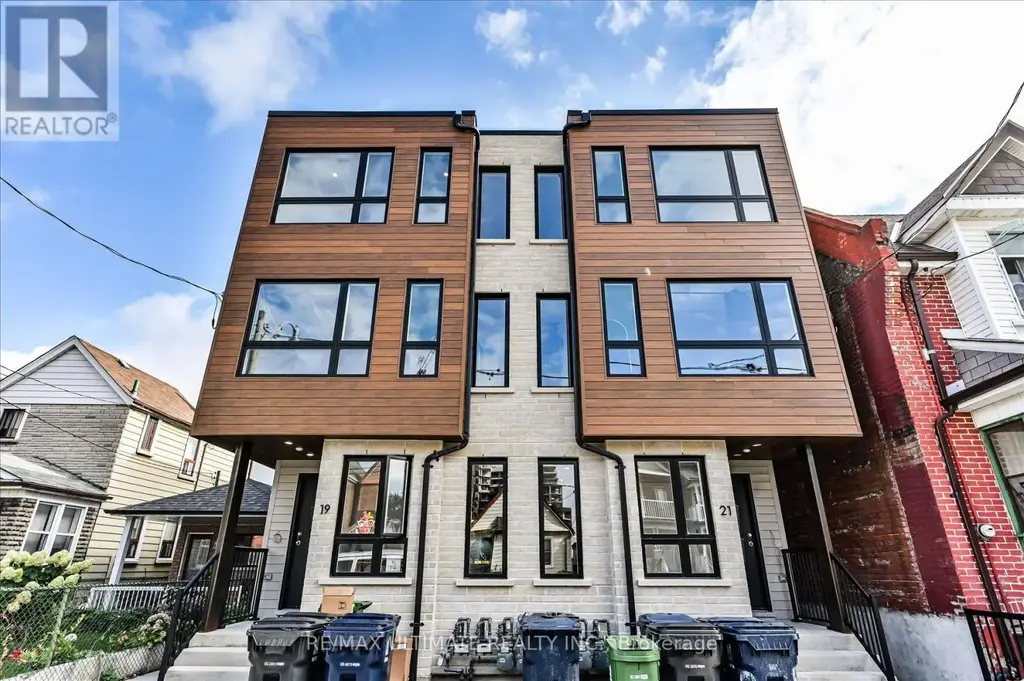1 - 21 Lappin Avenue, Toronto (Dovercourt-Wallace Emerson-Junction)