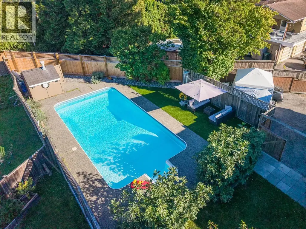 781 Pinemont Avenue, Port Coquitlam