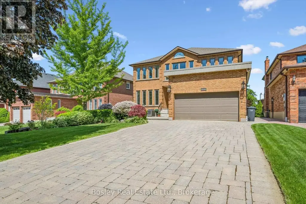 1217 Sugar Maple Court, Mississauga (Rathwood)