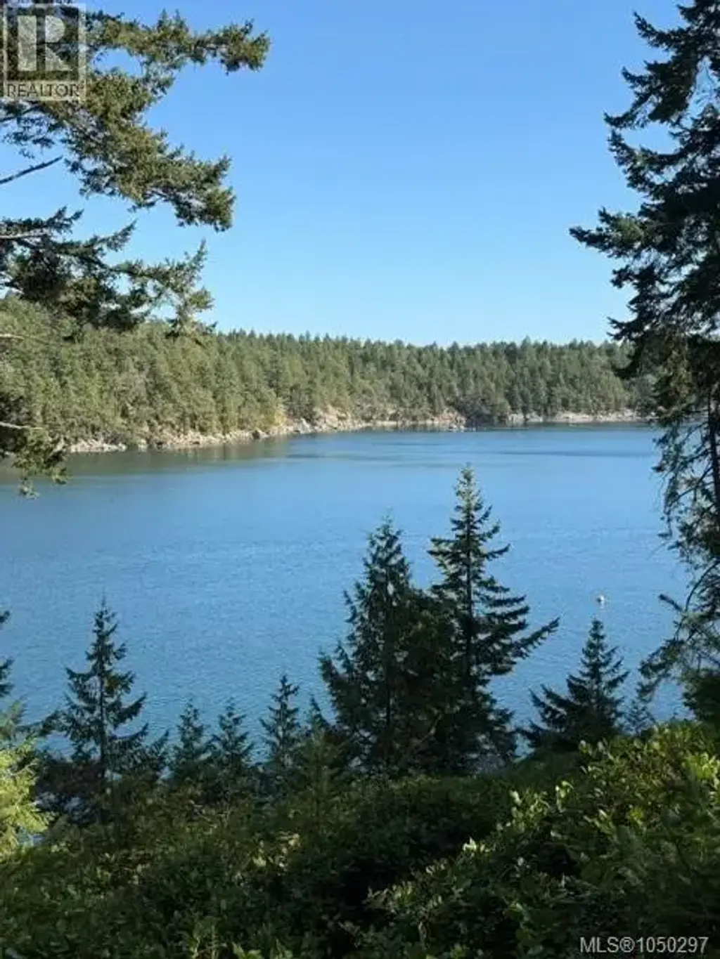 621 Bell Bay Rd, Mayne Island