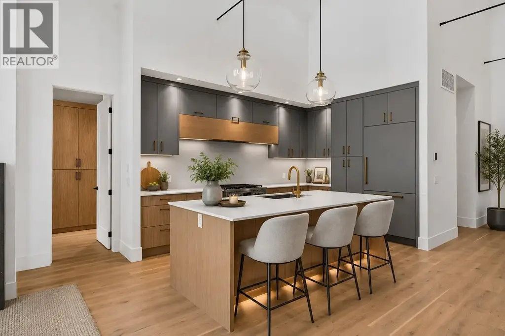 3707 Mckinley Beach Drive, Kelowna