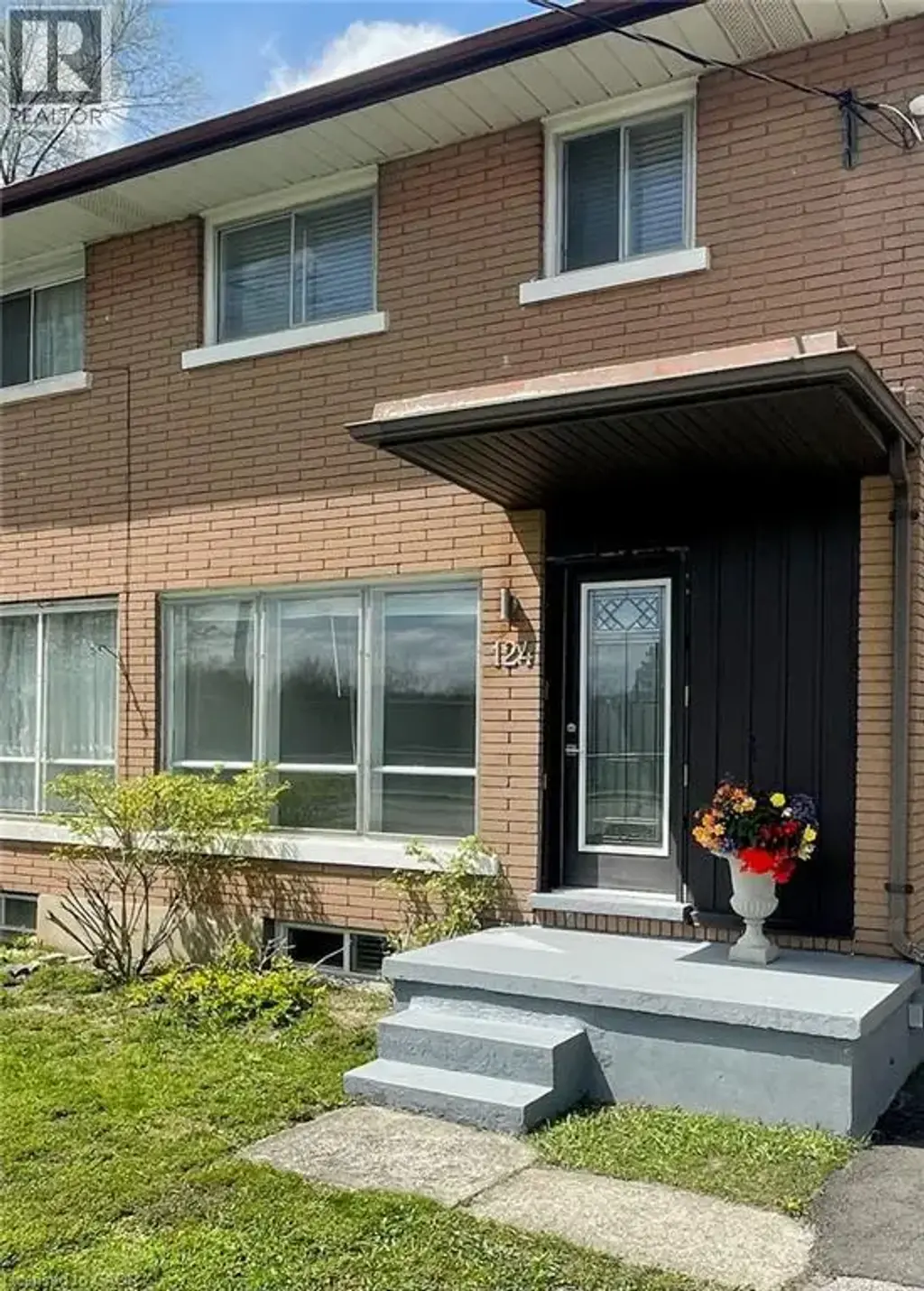 124 Avalon Place, Kitchener