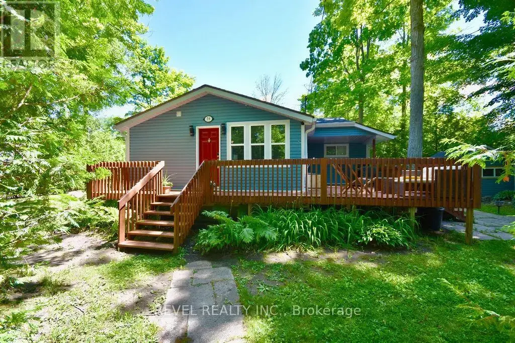 39 Domar Road, Tiny